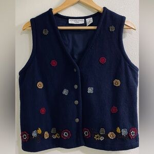 Victoria Jones Navy Floral Embellished Wool Vest Top Size Medium Grandma Core